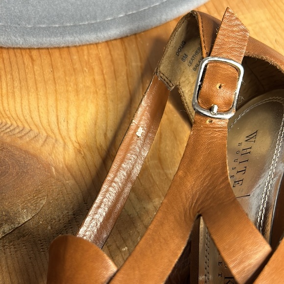 Camel Leather White House Black Market Wedge - Picture 4 of 6